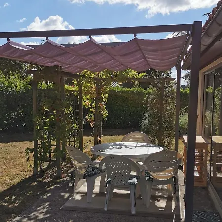 Quaint Holiday In écuras With Garden